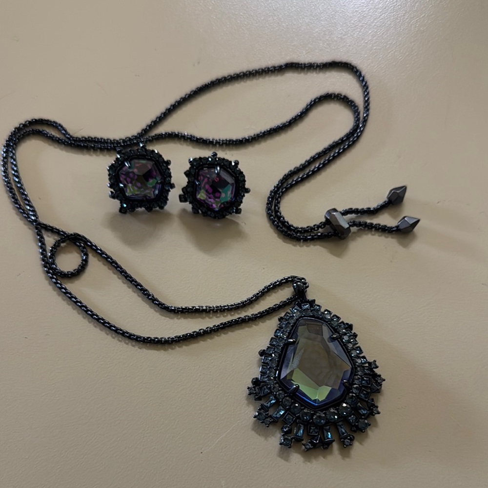 Kendra Scott Set